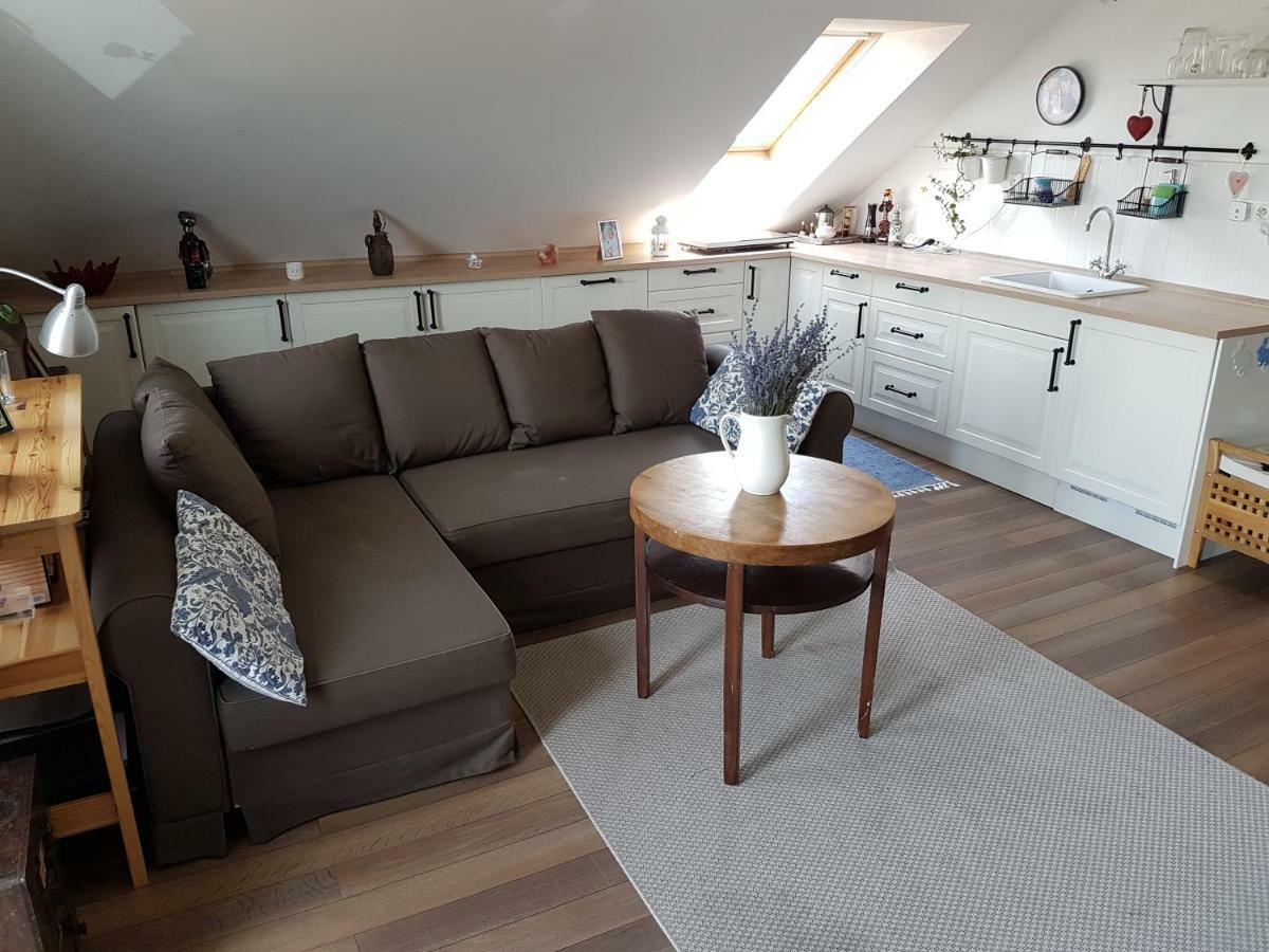 Walnut Apartment With Sauna And Pond Topoľčany Extérieur photo