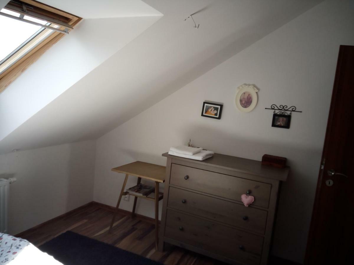 Walnut Apartment With Sauna And Pond Topoľčany Extérieur photo