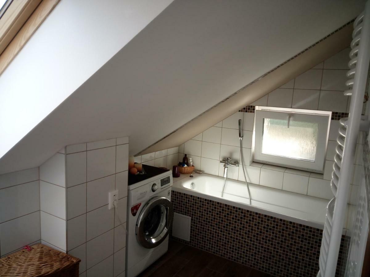 Walnut Apartment With Sauna And Pond Topoľčany Extérieur photo