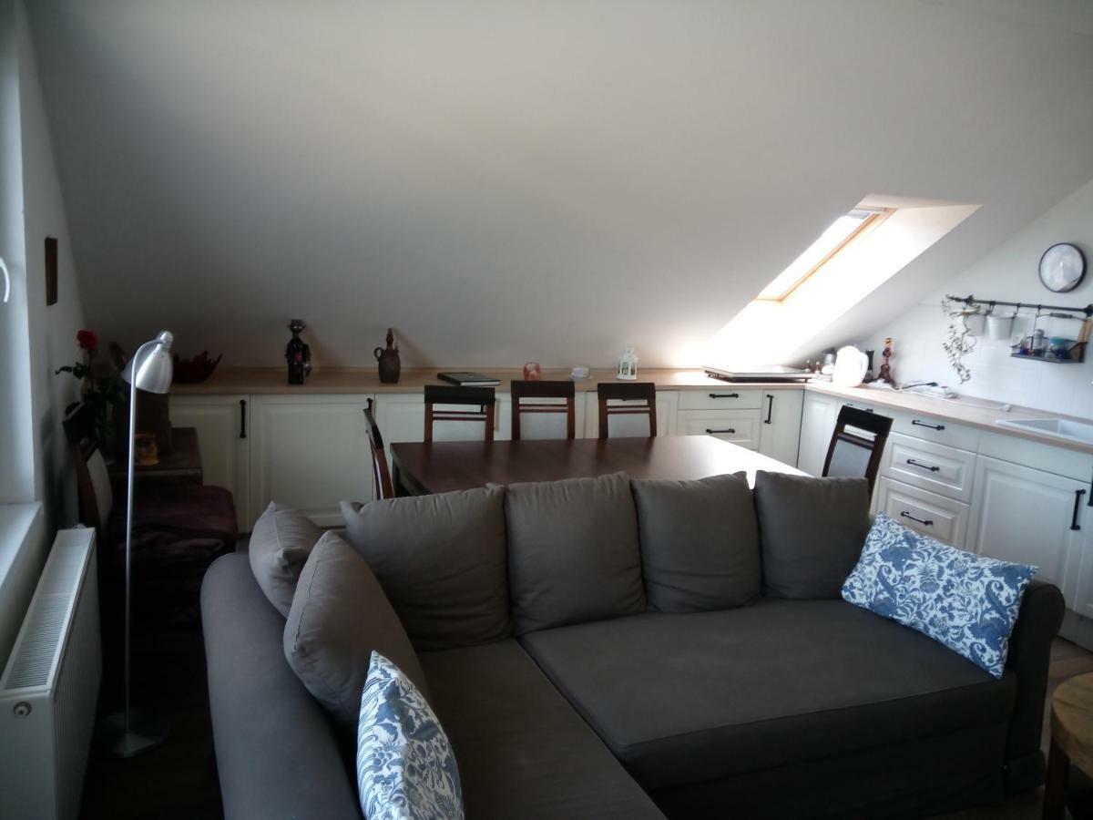 Walnut Apartment With Sauna And Pond Topoľčany Extérieur photo