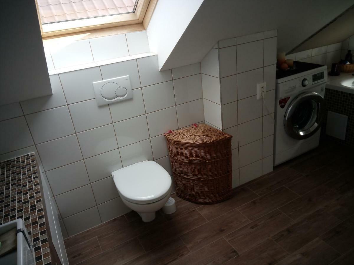 Walnut Apartment With Sauna And Pond Topoľčany Extérieur photo